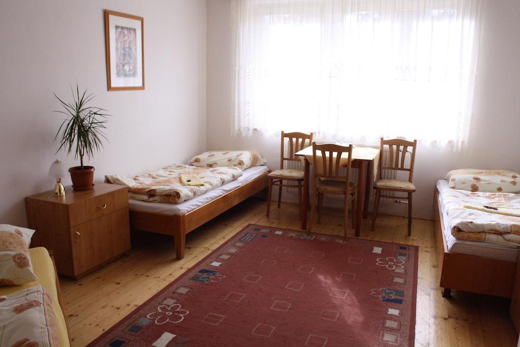 Penzion Koras Vrutky Room photo