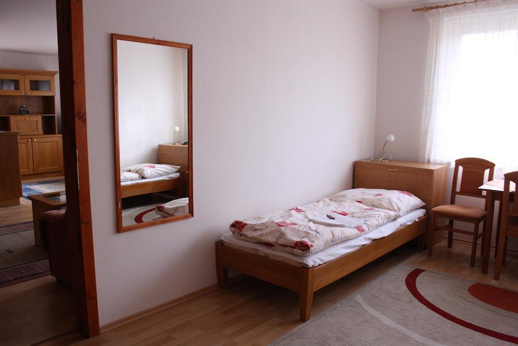 Penzion Koras Vrutky Room photo